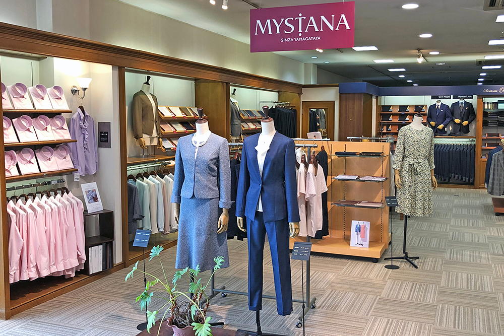 レディース・女性用オーダースーツ MYSTANA（ミスターナ） 東久留米店 内観